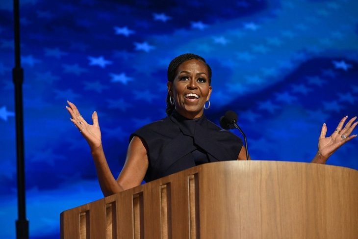 9352a48c-6b9c-4938-9b5a-34f7b586-17242301448701754592473 Bà Michelle Obama chỉ trích ông Trump tại Đại hội Đảng Dân chủ - Ảnh 1.