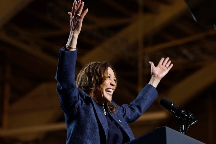 afp2024110436lh78ev1previewusvotepoliticsharris-17307020711202010988326 Bà Harris đã bầu qua thư cho chính mình - Ảnh 1.
