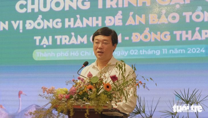 base64-17305234178321970795994 Bảo tồn sếu đầu đỏ: 'Người nuôi sếu rồi sếu sẽ nuôi người' - Ảnh 1.
