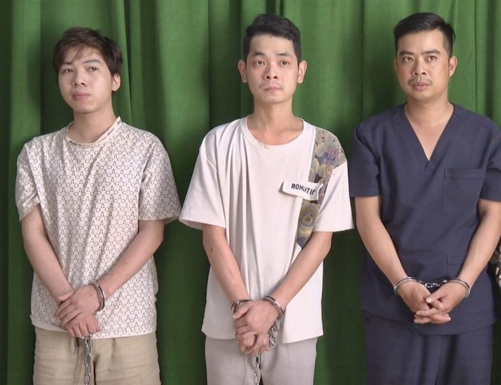 3 thanh niên cấu kết nhóm người ở Campuchia chiếm quyền điện thoại, lấy 1,8 tỉ đồng- Ảnh 1. Từ trái qua: Thắng, Dương, Trọng - Ảnh: Công an cung cấp