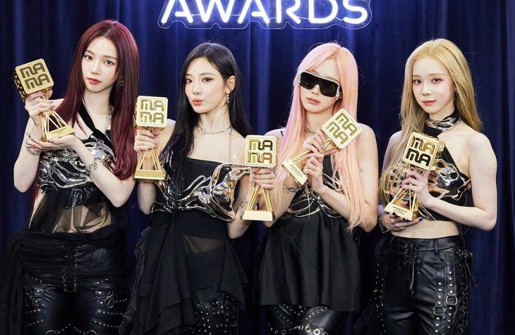 Dùng AI làm nhạc, chiến thắng Daesang của Aespa tại MAMA 2024 liệu có xứng đáng? - Ảnh 1. Chiến thắng Daesang của Aespa tại MAMA 2024 gây tranh cãi về việc dùng AI làm nhạc - Ảnh 1.