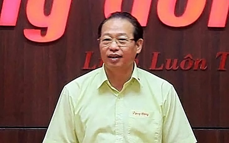 Báo cáo lãi nhưng thực tế lỗ hàng trăm tỉ, Rạng Đông Holding bị phạt thế nào? - Ảnh 1. Báo cáo lãi nhưng thực tế lỗ hàng trăm tỉ, Rạng Đông Holding bị phạt thế nào? - Ảnh 1.